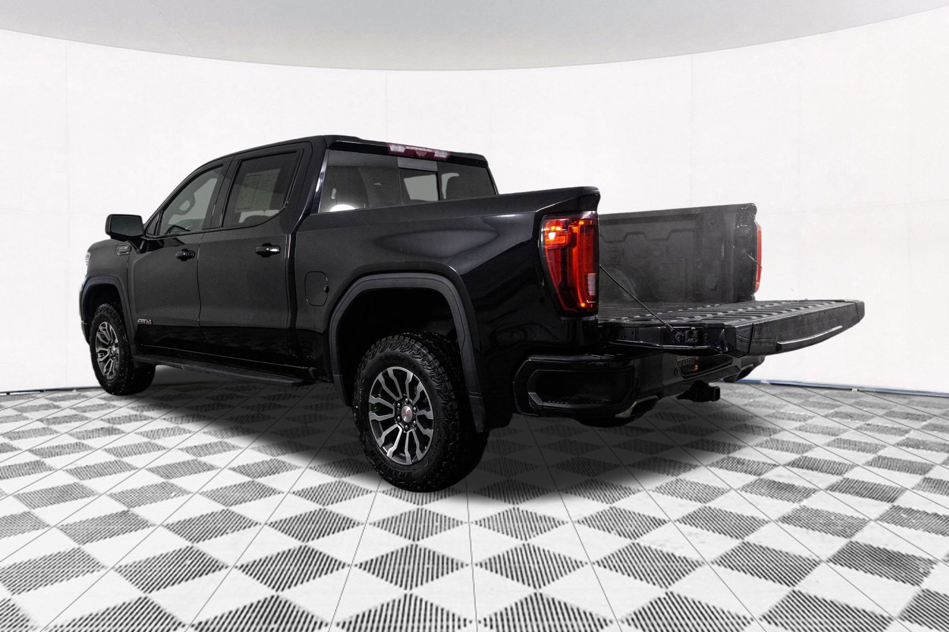 2021 GMC SIERRA - Image 33