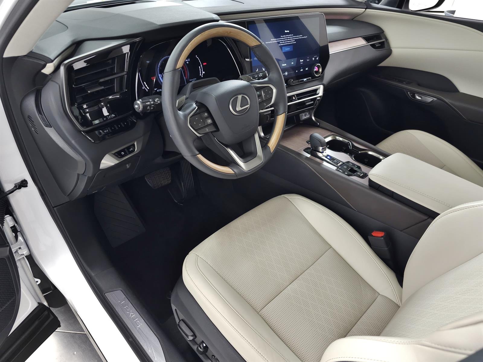 Certified Used 2024 White Lexus PREMIUM PLUS image 17