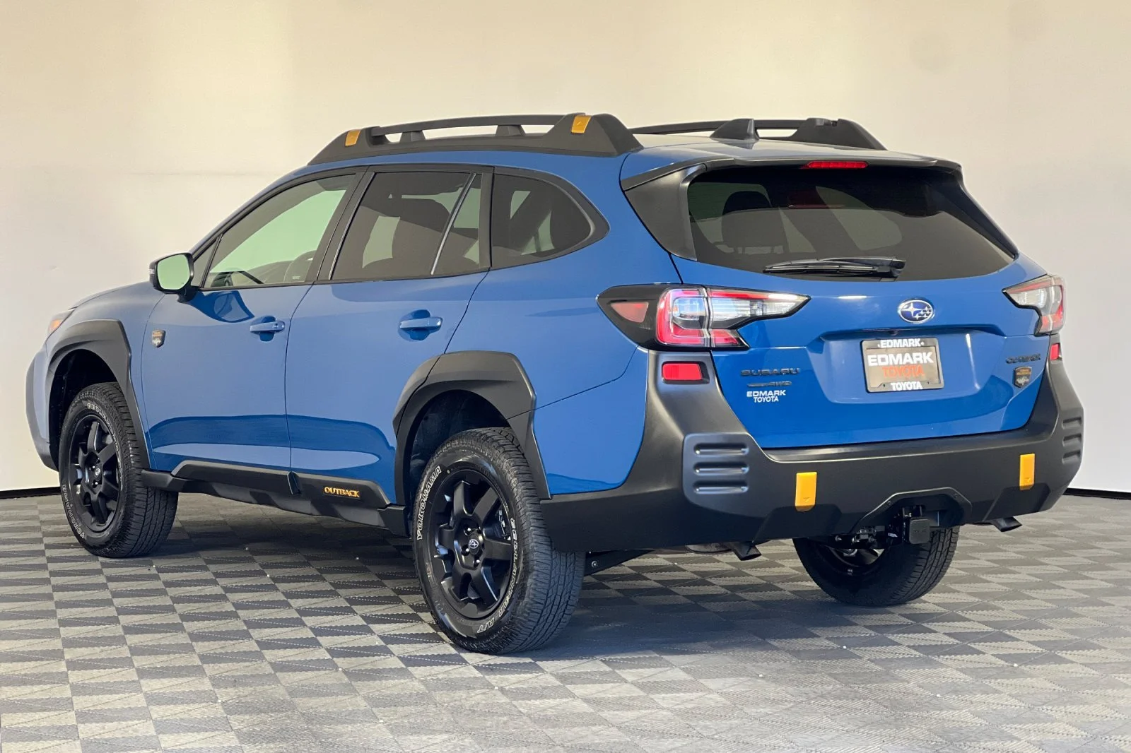 Used 2024 Geyser Blue Subaru Wilderness image 5