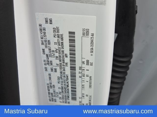 Used 2021 White Ford SE image 8