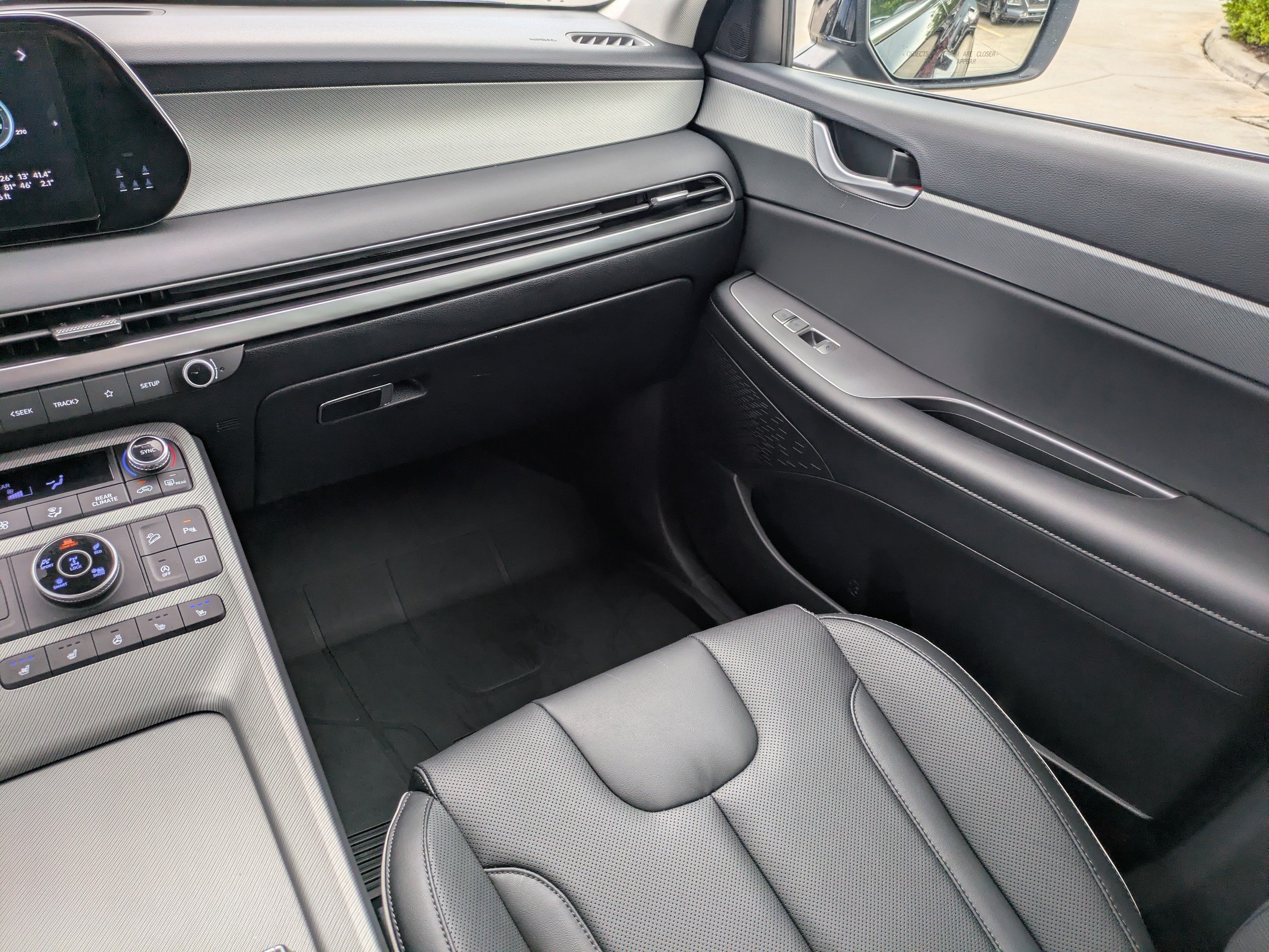 2025 Hyundai Palisade SEL Premium - Photo 17