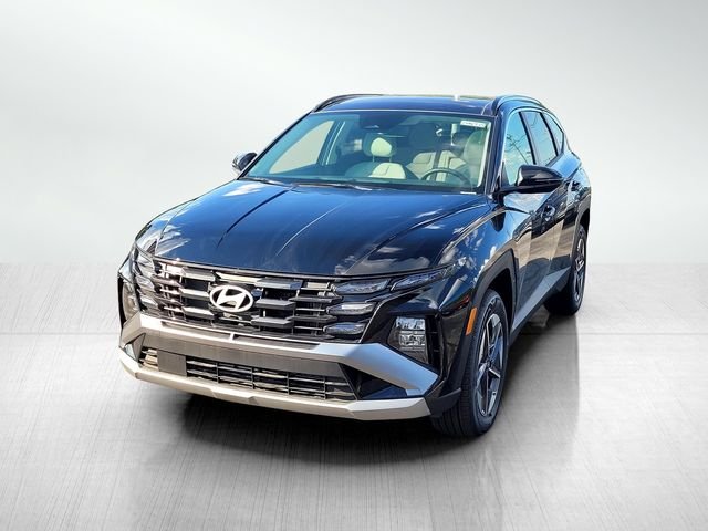 Certified Used 2025 Gray Hyundai SEL Convenience image 10