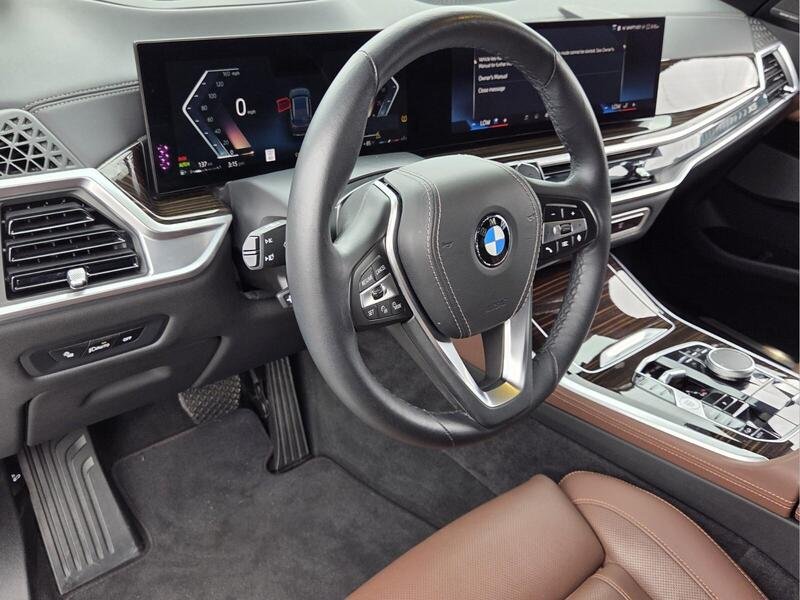 Used 2025 Blue BMW XDRIVE40I SPORTS ACTIVITY VEHICLE image 12