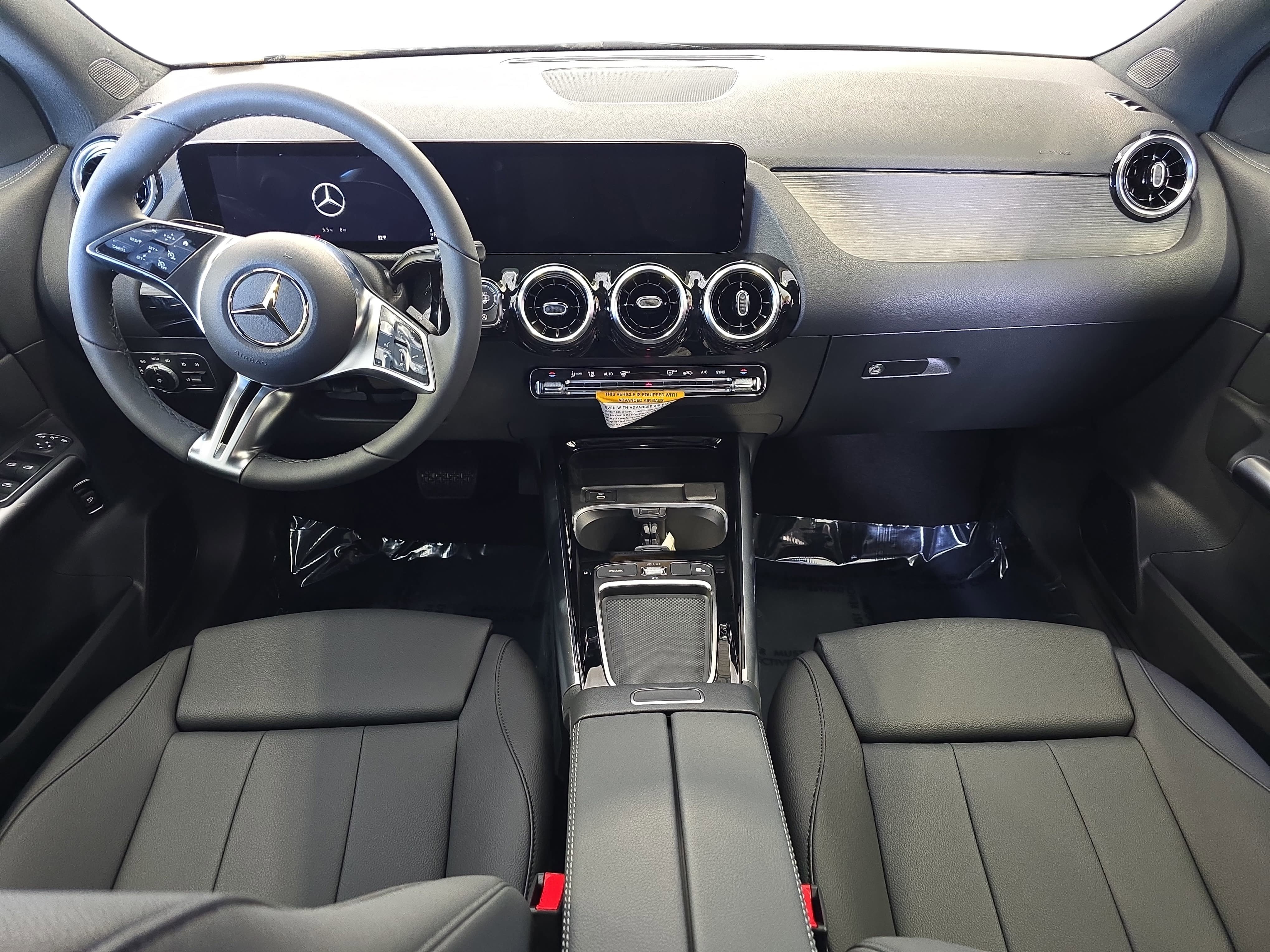 New 2026 Mountain Grey Metallic Mercedes-Benz GLA250 image 9