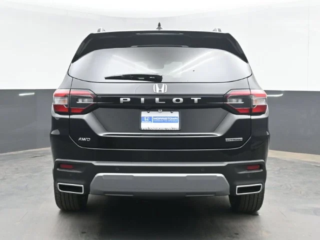 New 2026 Smoke Blue Pearl Honda Touring image 9