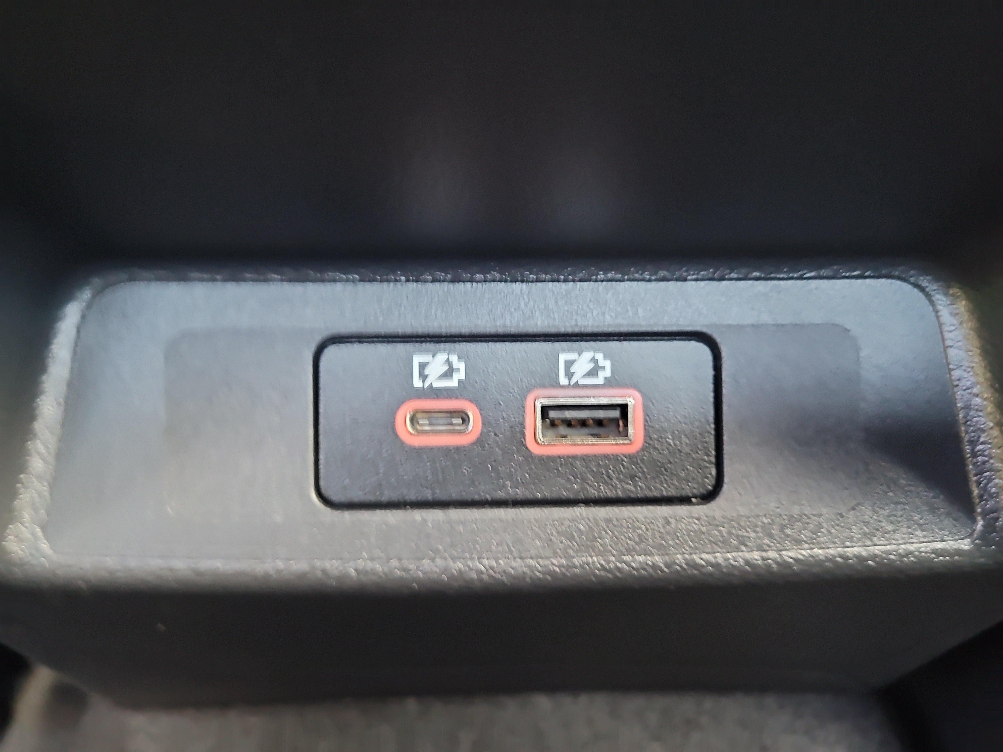 Used 2025 Gun Metallic Nissan SV image 14