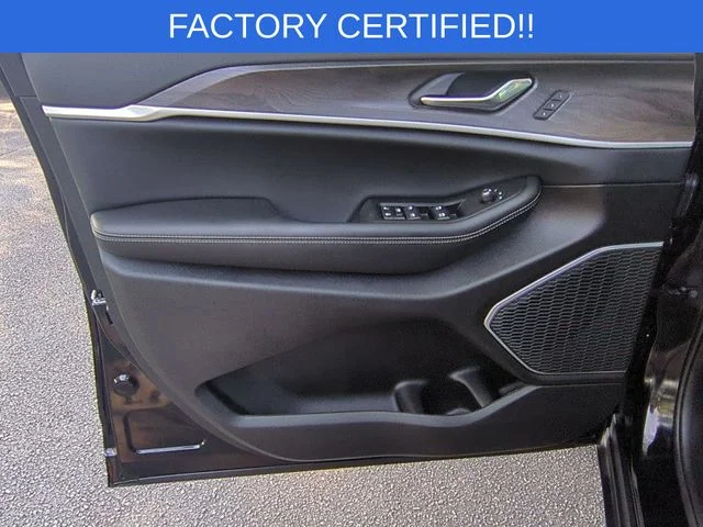 Used 2026 Black Jeep Limited image 12