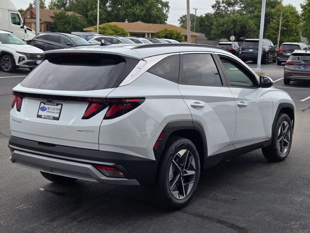 New 2026 White Pearl Hyundai SEL image 10