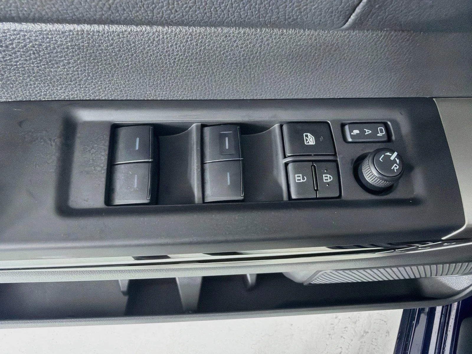 Used 2025 Blueprint Toyota Limited image 8
