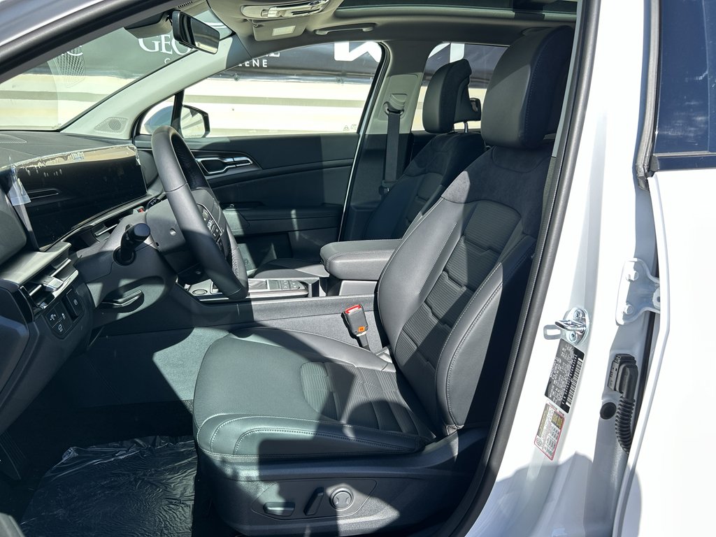 New 2026 Glacial White Pearl Kia SX Prestige image 10
