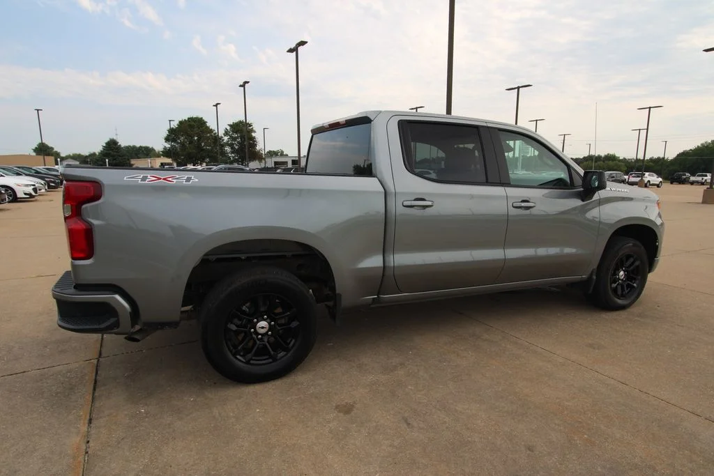 Used 2026 Gray Chevrolet RST image 5