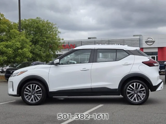 Used 2021 Nissan Kicks SV with VIN 3N1CP5CV9ML472335 for sale in Little Rock, AR