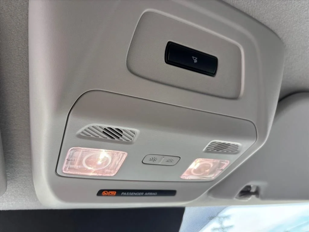 New 2026 Oxford White Ford Cargo Van image 36
