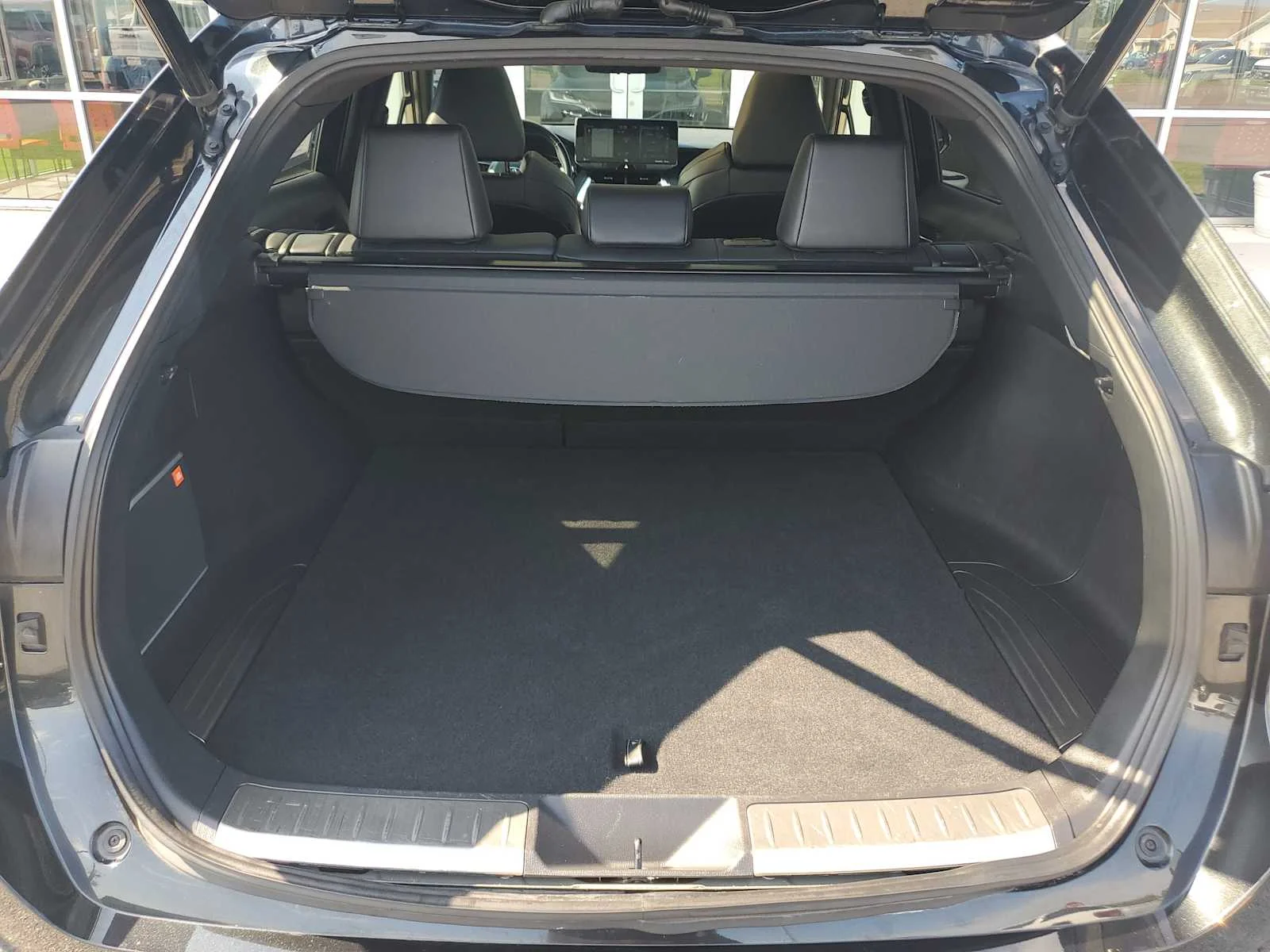 Used 2022 Black Toyota LE image 5