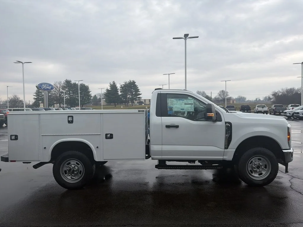 New 2026 White Ford XL image 6