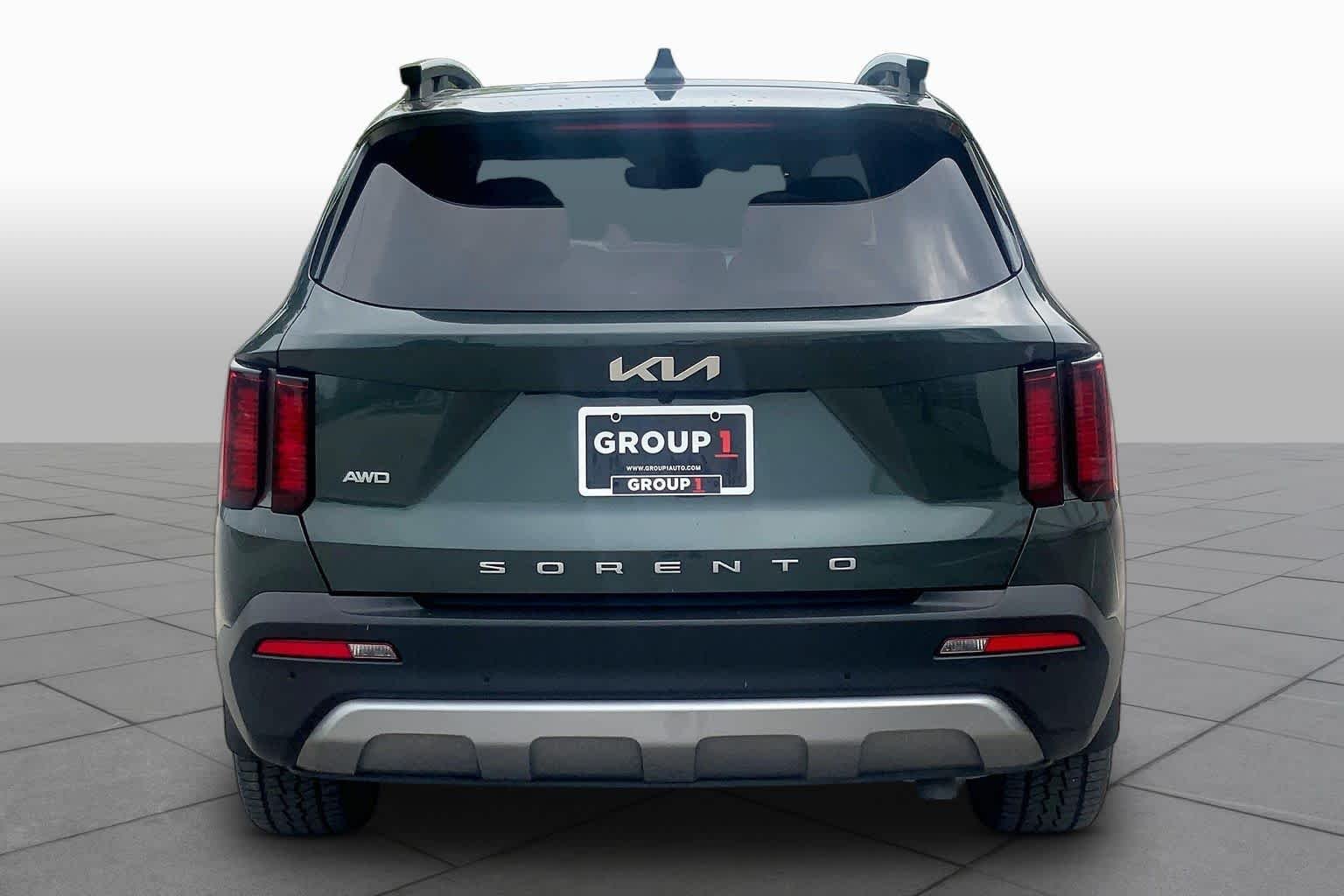 Certified Pre-Owned 2022 Kia Sorento X-Line EX