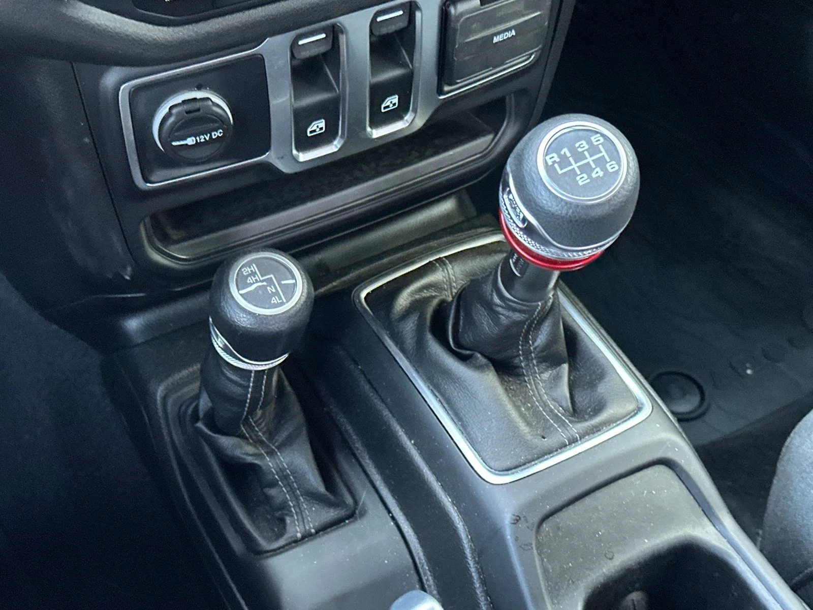 Used 2025 Mojito Clearcoat Jeep Sport image 17