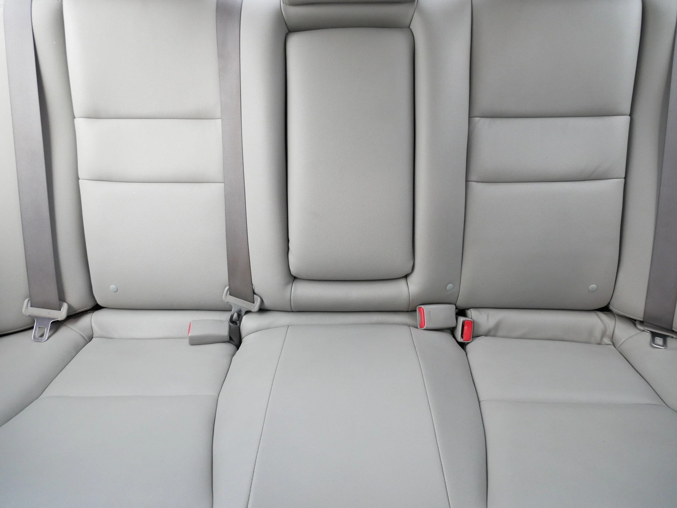 Used 2008 Alabaster Silver Metallic Honda EX-L image 13