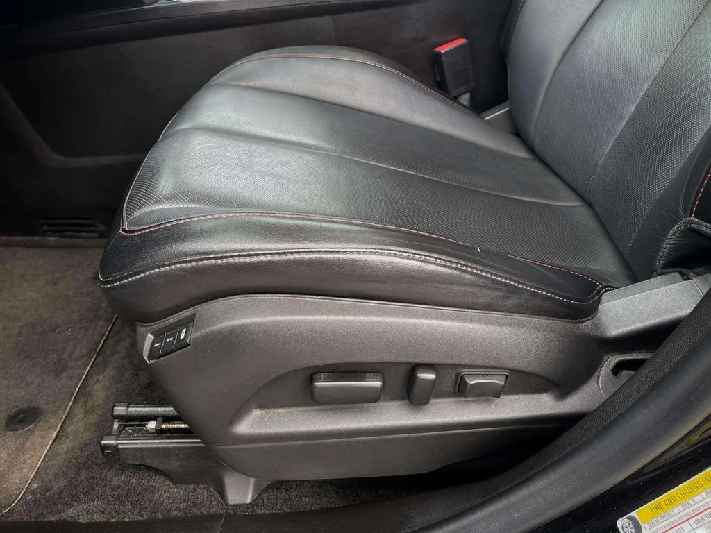 Used 2017 Mosaic Black Metallic Chevrolet Premier image 25