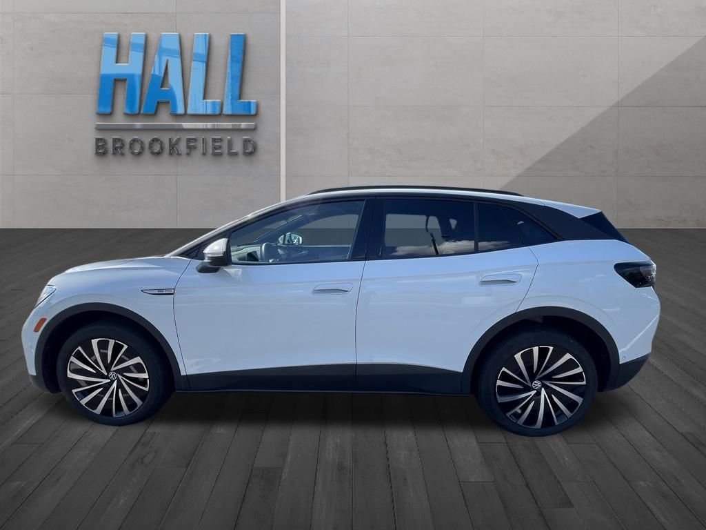 Certified 2024 Volkswagen ID.4 PRO with VIN 1V2DSPE87RC002082 for sale in Brookfield, WI