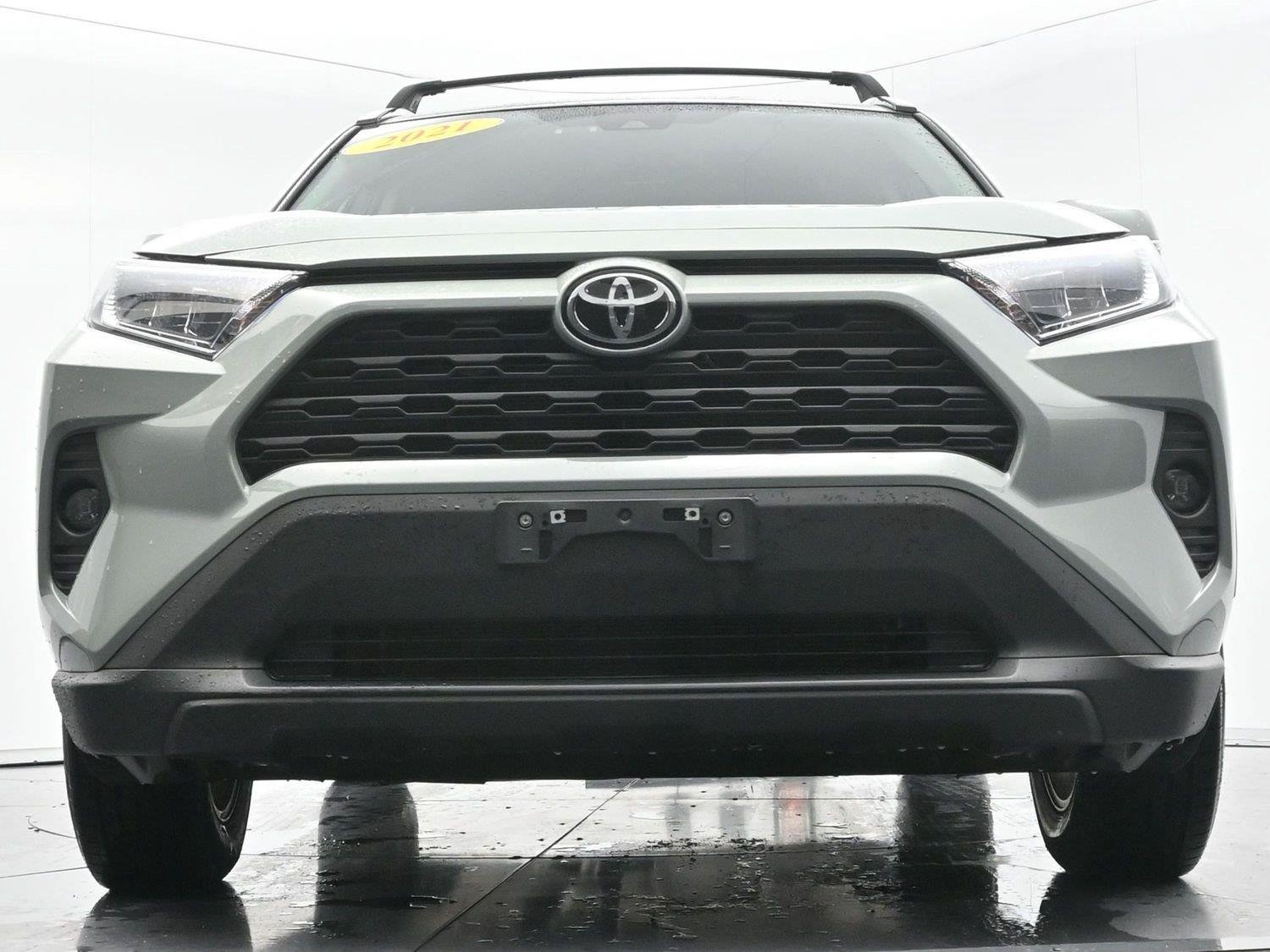 Used 2021 Lunar Rock Toyota XLE image 48