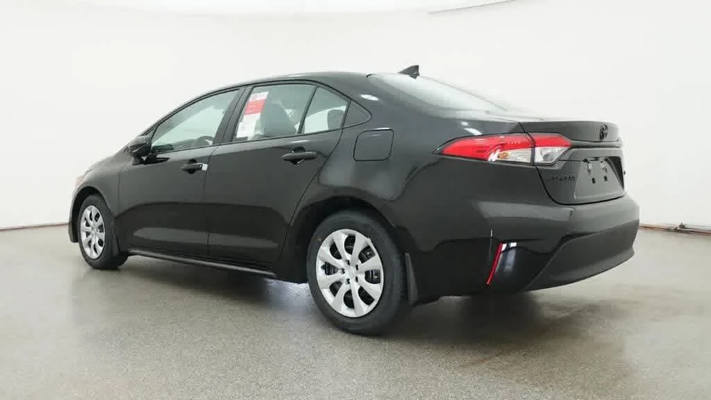New 2026 Midnight Black Metallic Toyota LE image 21