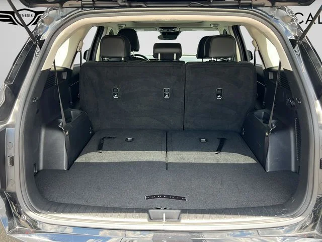 Used 2025 Black Kia S image 12