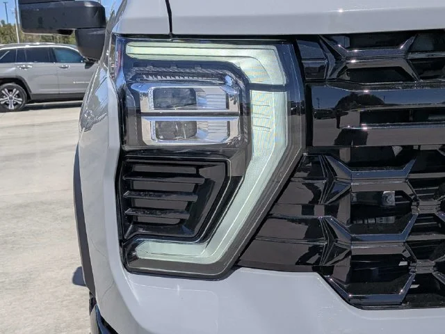 Used 2025 Gray Chevrolet ZR2 image 11