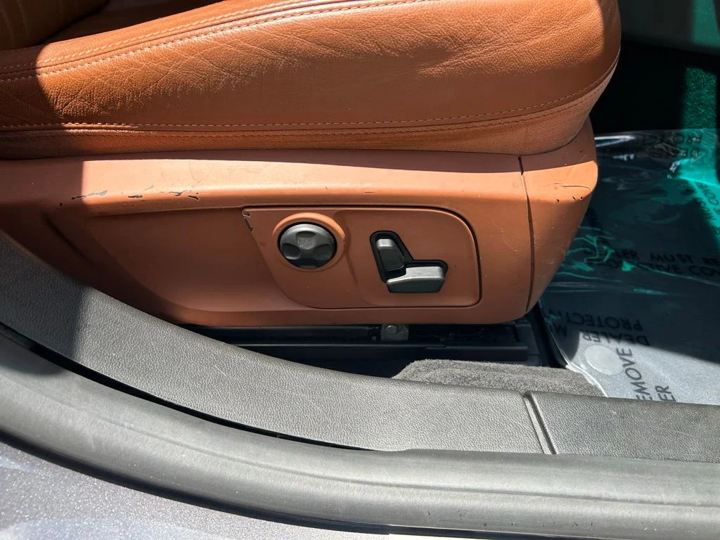 Used 2014 Gray Maserati Base image 27