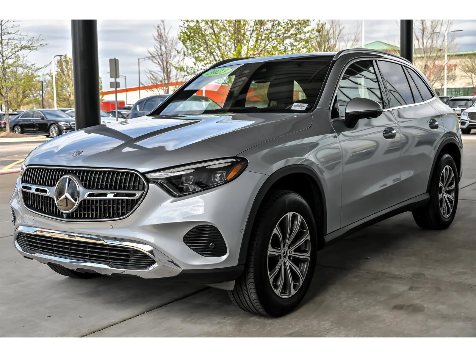 Used 2023 Silver Mercedes-Benz GLC 300 4MATIC® image 5