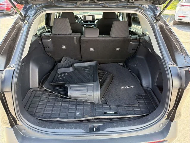 Used 2020 Black Toyota LE image 21