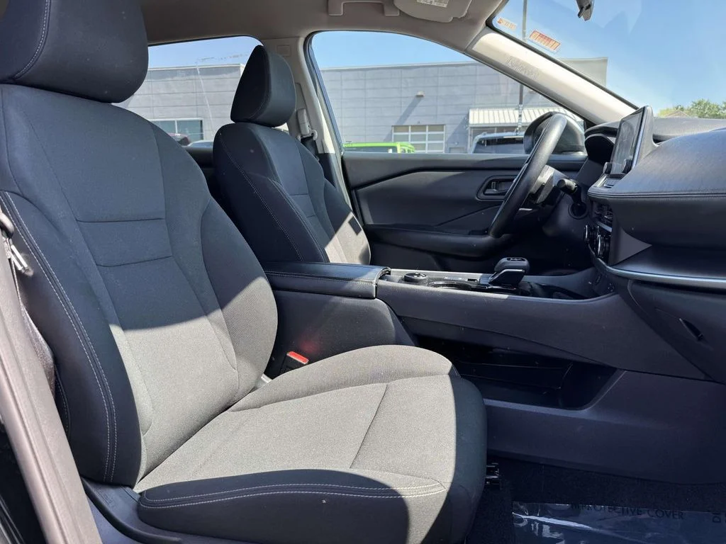 Used 2024 Black Nissan S image 14
