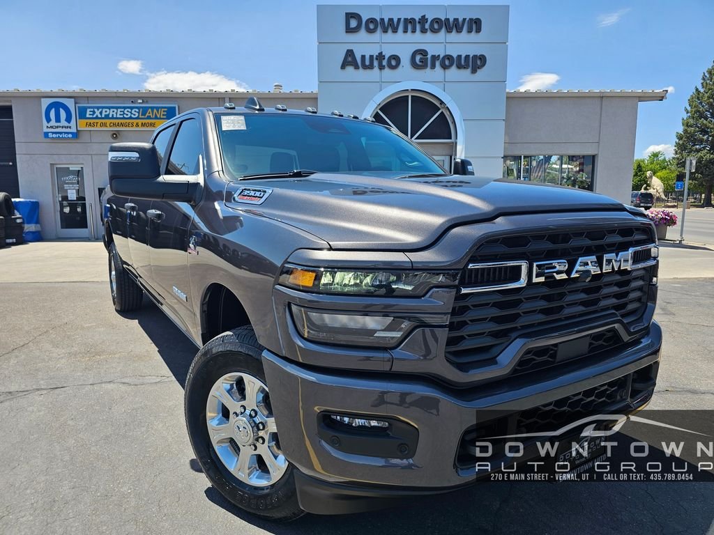 New 2026 Granite Crystal Metallic Clearcoat RAM Big Horn image 1