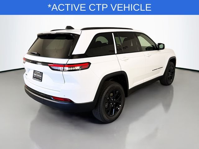 New 2025 Bright White Clear-Coat Exterior Paint Jeep Altitude X image 7