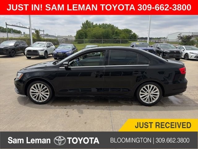 2015 Volkswagen Jetta 1.8T SE Auto's photo