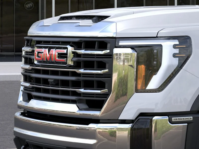 New 2026 Summit White GMC SLE image 13