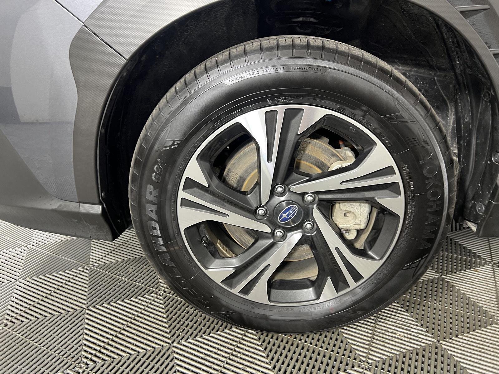 Used 2025 Magnetite Gray Metallic Subaru Premium image 22