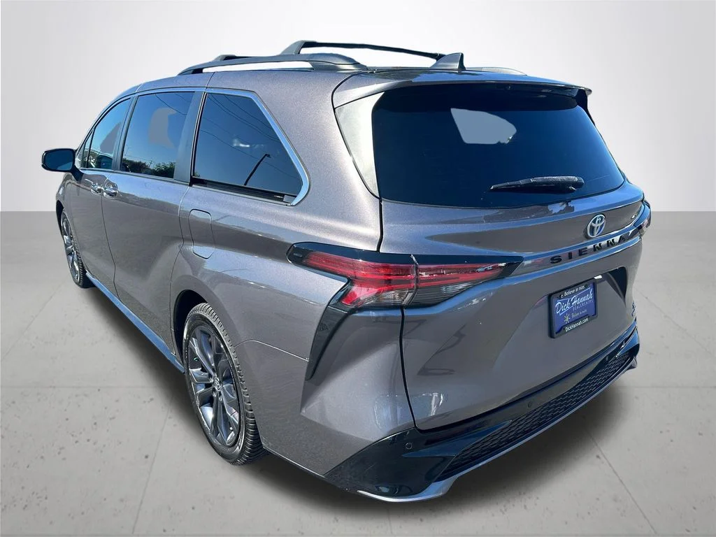 Used 2022 Gray Toyota XSE image 9