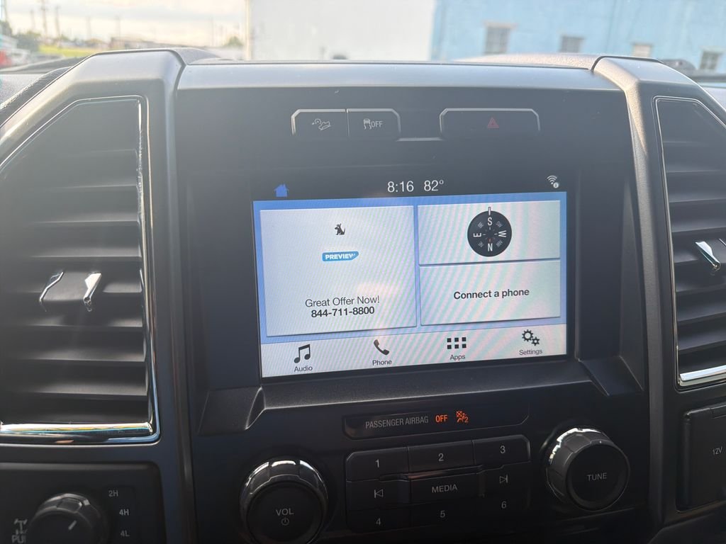 Used 2016 Gray Ford XLT image 8