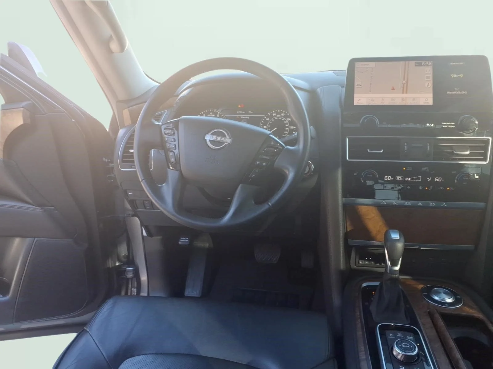 Used 2022 Gray Nissan SL image 16