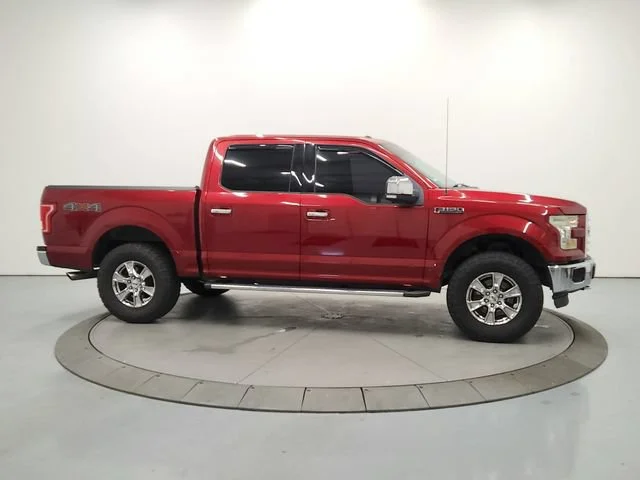 Used 2015 Red Ford XLT image 8