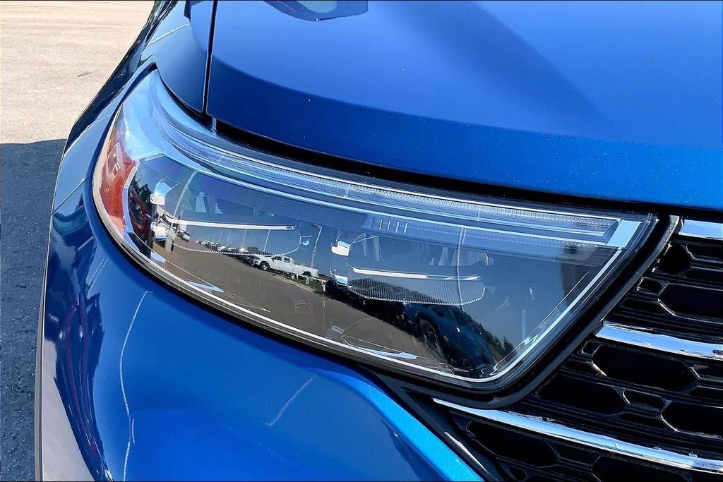 Used 2021 Blue Ford XLT image 32