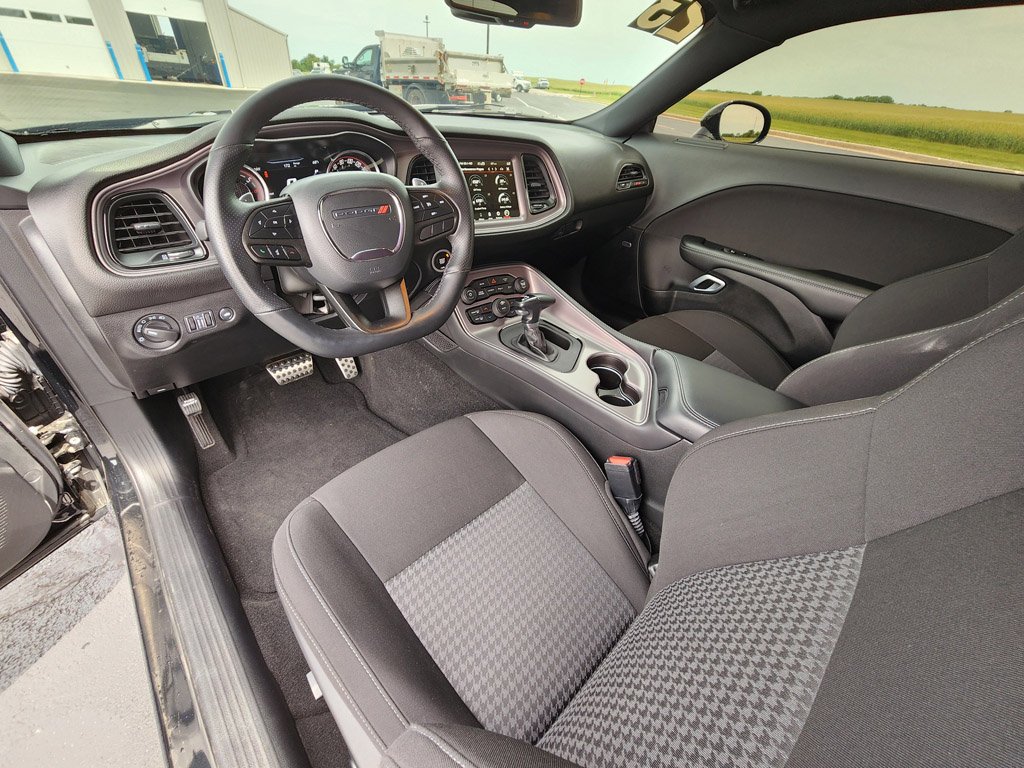 Used 2023 Pitch Black Clearcoat Dodge R/T Scat Pack Widebody image 11