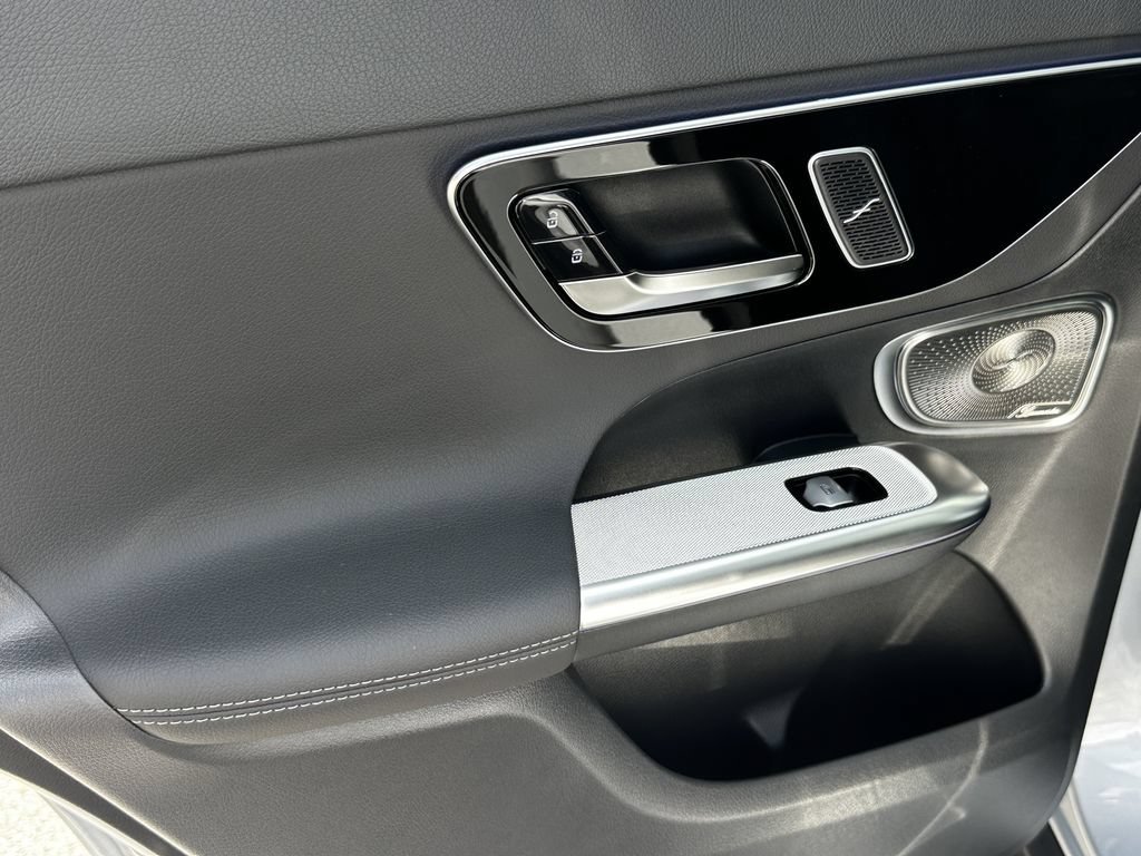 New 2026 Cirrus Silver Metallic Mercedes-Benz GLC 300 image 61