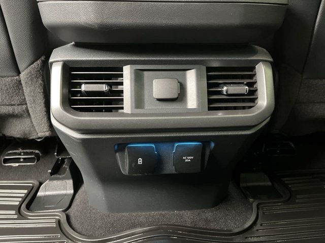 Used 2024 Avalanche Gray Ford XLT image 16