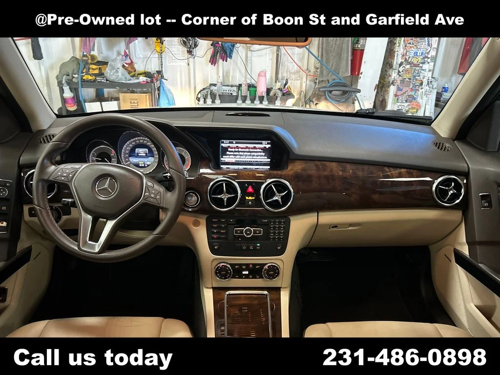 Used 2014  Mercedes-Benz GLK 350 image 17