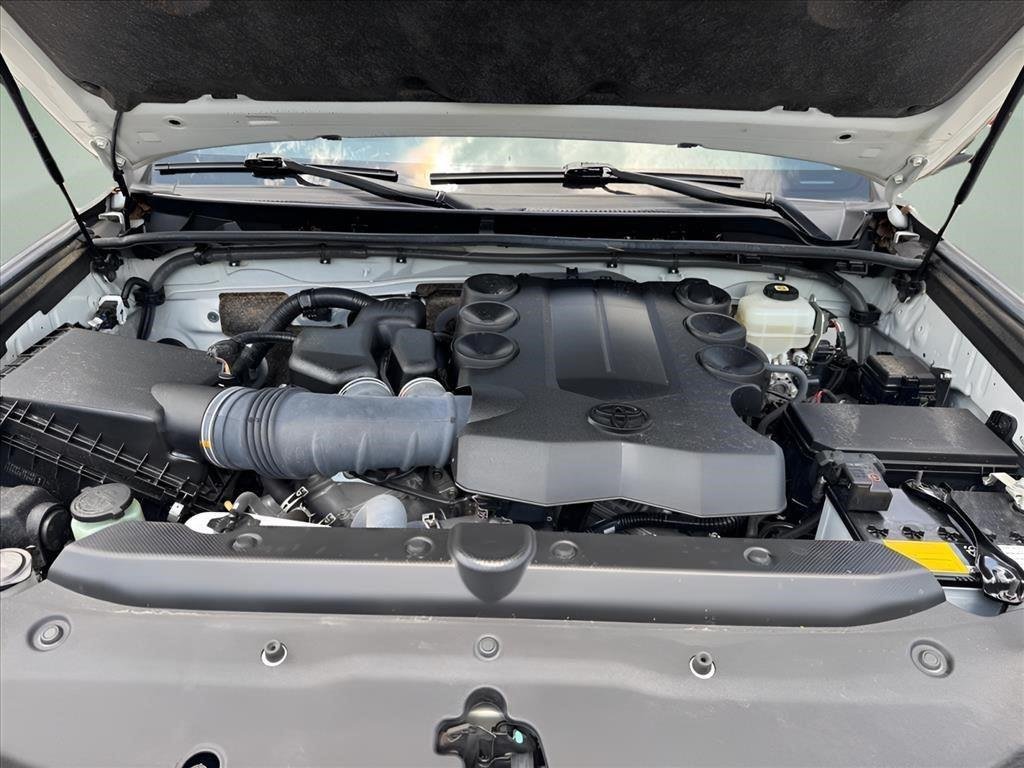 Used 2022 Blizzard Pearl Toyota Limited image 11