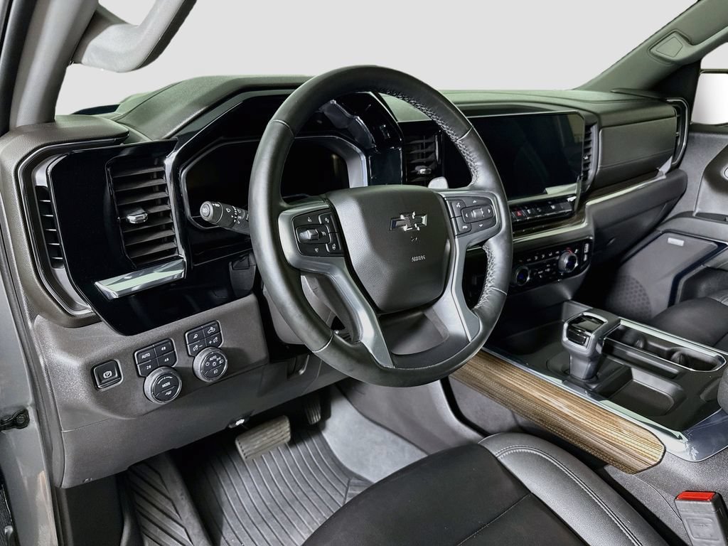 2024 Chevrolet Silverado 1500 LT Trail Boss - Photo 9
