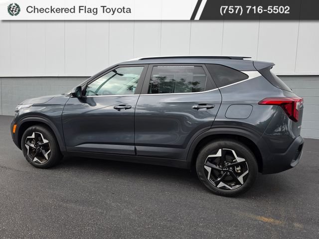 Used 2024 Gravity Gray Kia EX image 4