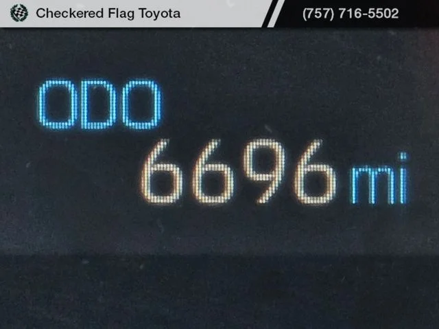 Used 2025 Silver Sky Metallic Toyota XLE Premium image 14